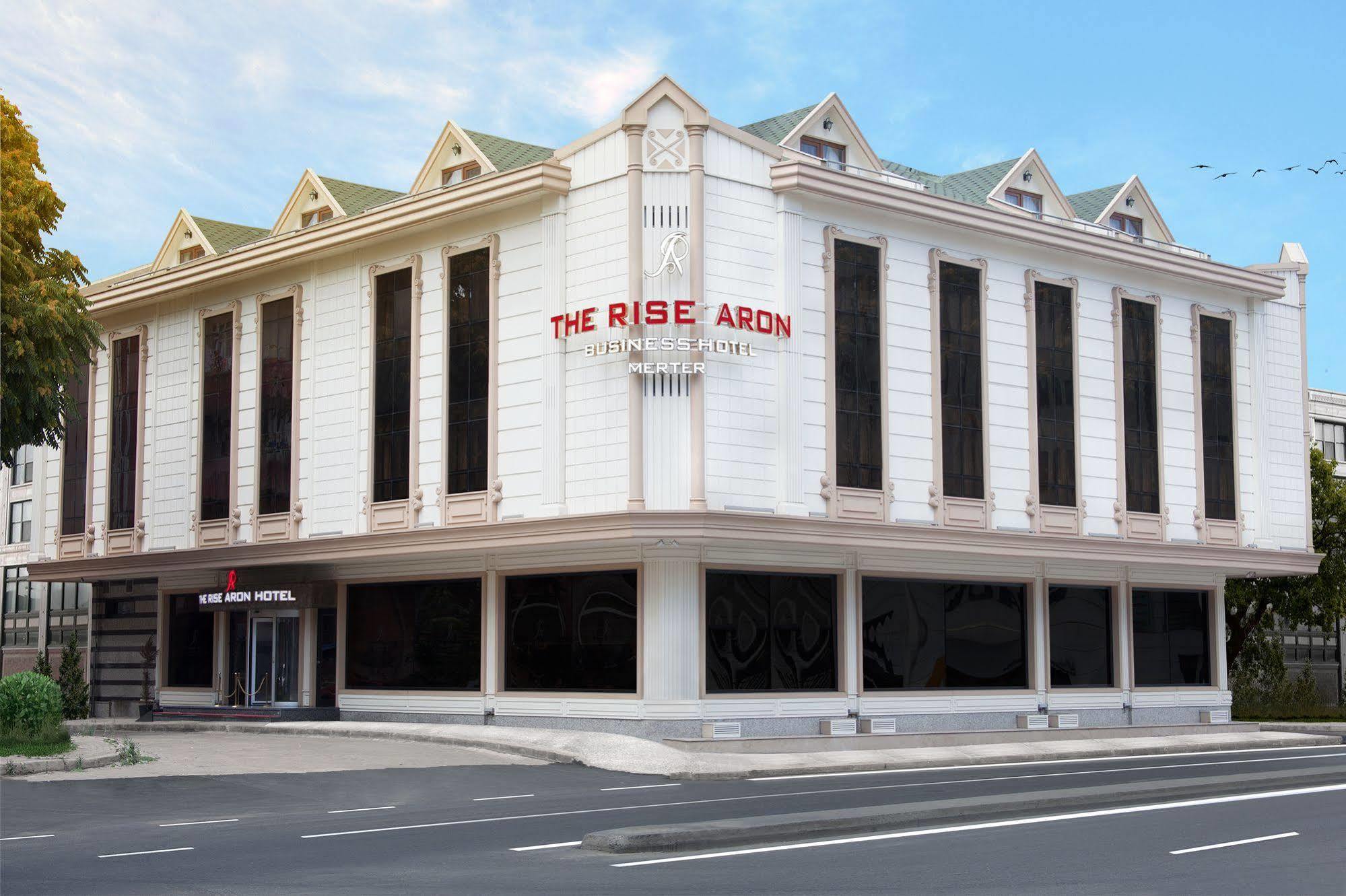 The Rise Aron Business Hotel Merter Estambul Exterior foto