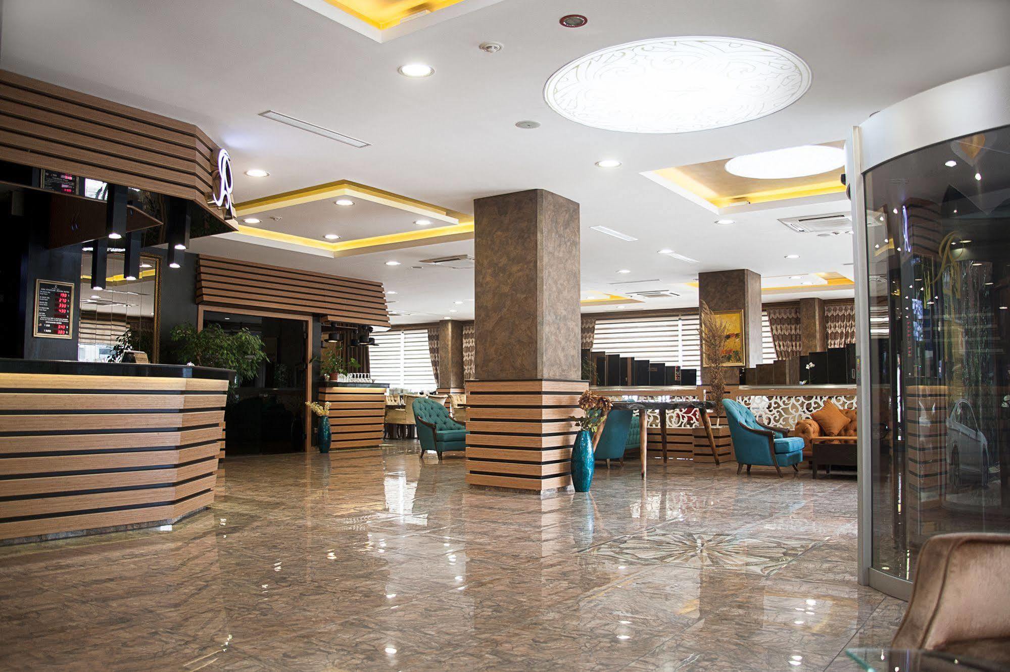 The Rise Aron Business Hotel Merter Estambul Exterior foto